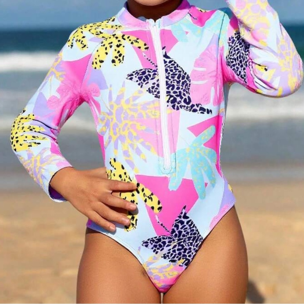 SHEIN Multicolor Kids Swim Rashguard - Picture 4 of 4